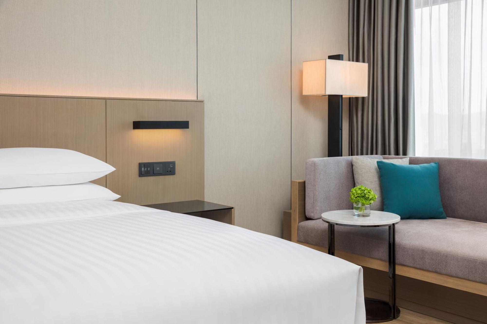 Courtyard By Marriott Shenzhen Bao'An Hotel Bagian luar foto